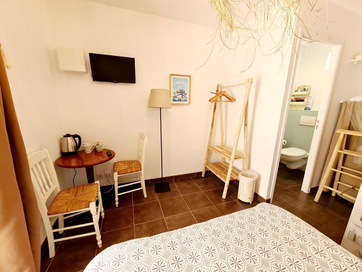 Bed and Breakfast Le Domaine De Kerlys Briec Exterior foto
